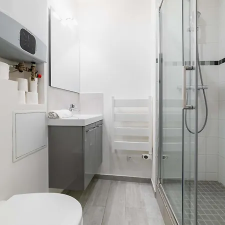 2 Pieces Renovee A Neuf 5 - 4p - Flat-guest Apartmán